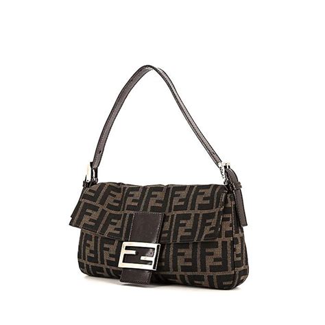 borsa baguette fendi prezzo|baguette fendi da donna.